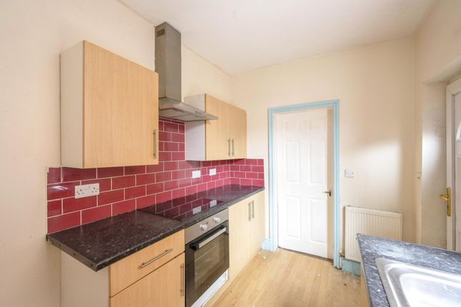 Thumbnail Terraced house for sale in Alexandra Road, Balby, Doncaster