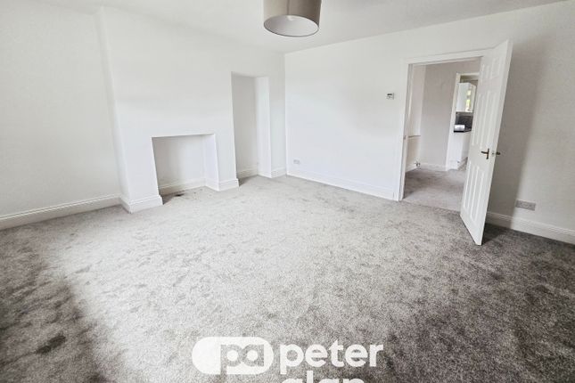 53, Swansea photo 4