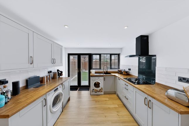 50 Collingwood Way, Bolton photo 4