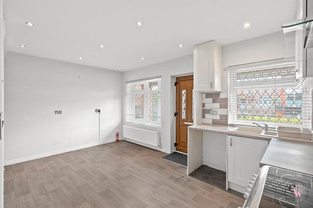 3, Felix Road, Northwich photo 2