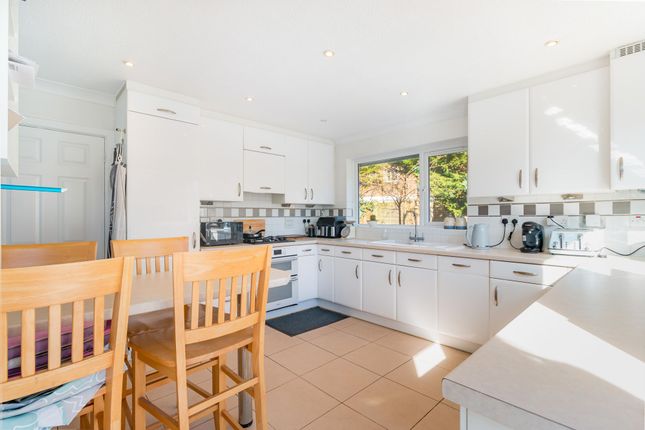 Jonel Highview Lane, Uckfield photo 2
