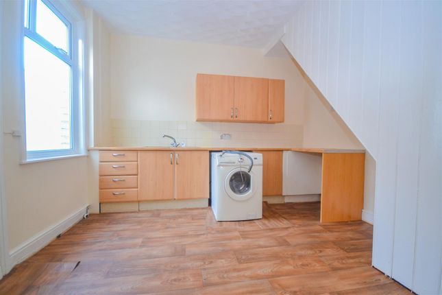 54, Coronation Street, Carlin How photo 4