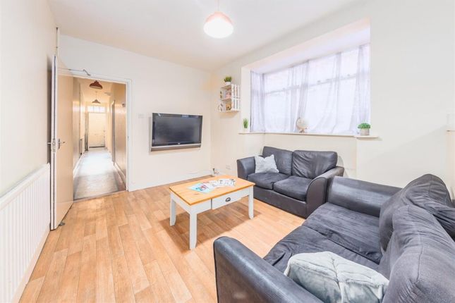 162, Fosse Road South, Leicester photo 4