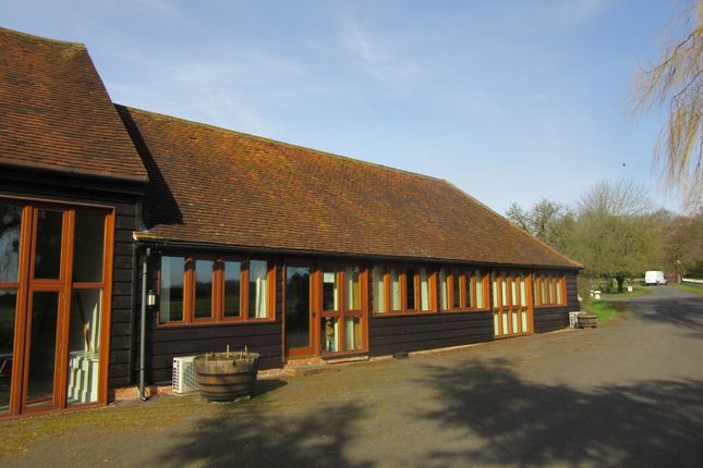 Office to let in The Carriage Barn, Bartletts Court, Littlewick Green, Maidenhead