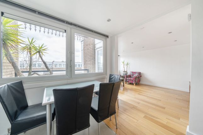 Flat 8, Bramall Court Georges Road, London photo 3