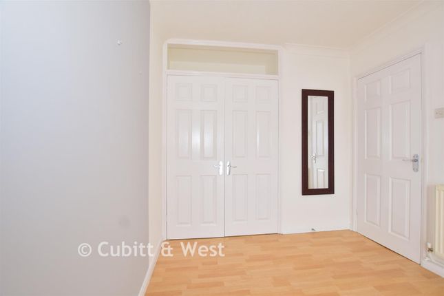 1-bed flat on 29, Brooklands Road, Crawley, £150,000