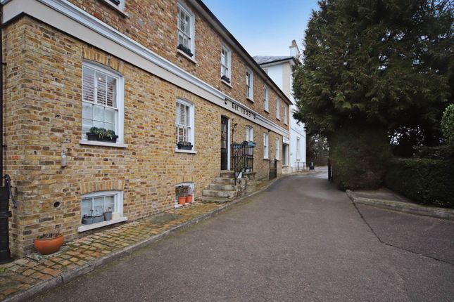 Flat for sale in Posting House, Tring