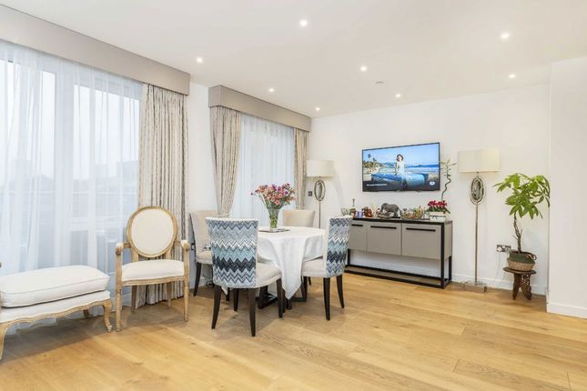 Clonmel Court, Canary Wharf photo 3
