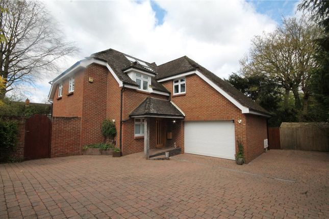 Thumbnail Detached house for sale in Beechdene, Tadworth