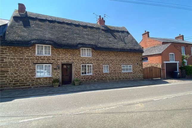 Semi-detached house for sale in High Street, Crick, Northamptonshire