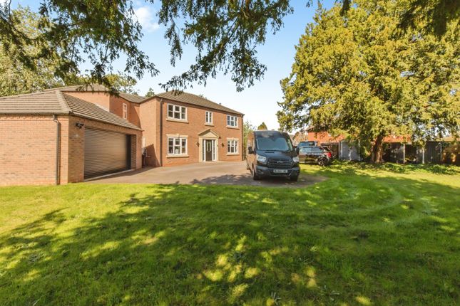 Yew Trees, Rickerscote Road, Stafford photo 2