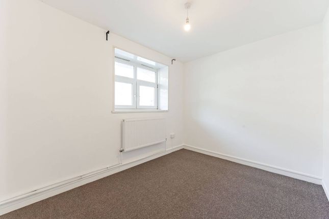 Thumbnail Flat to rent in Tulse Hill, Brixton, London