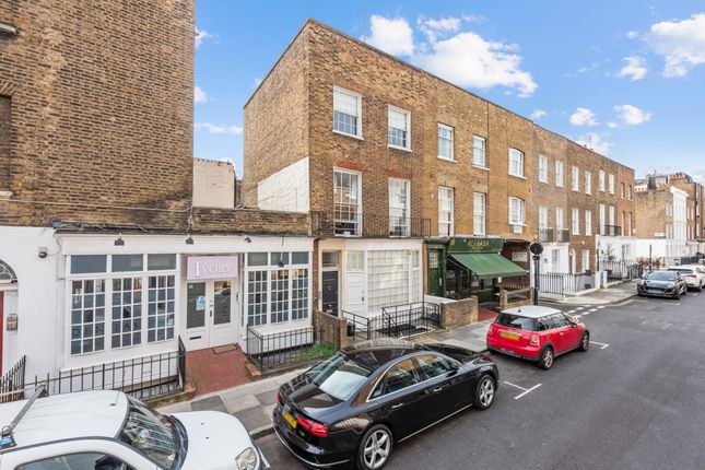 Flat for sale in Ivor Place, London