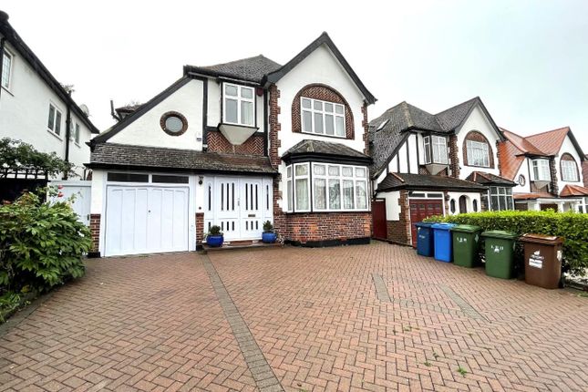 Thumbnail Detached house to rent in Dukes Avenue, Edgware