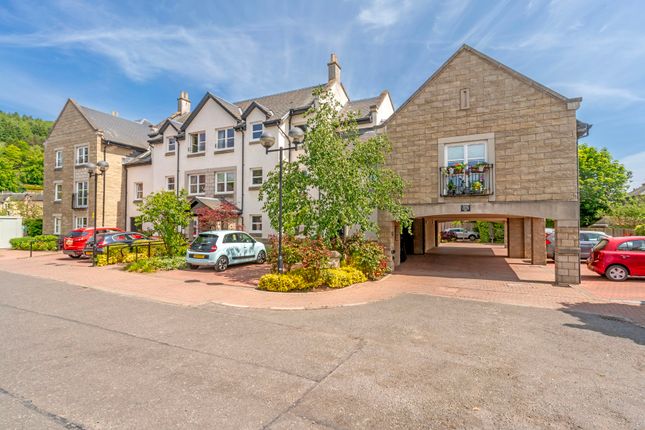 1-bed flat on 33 Venlaw View, Innerleithen Road, Peebles, £185,000
