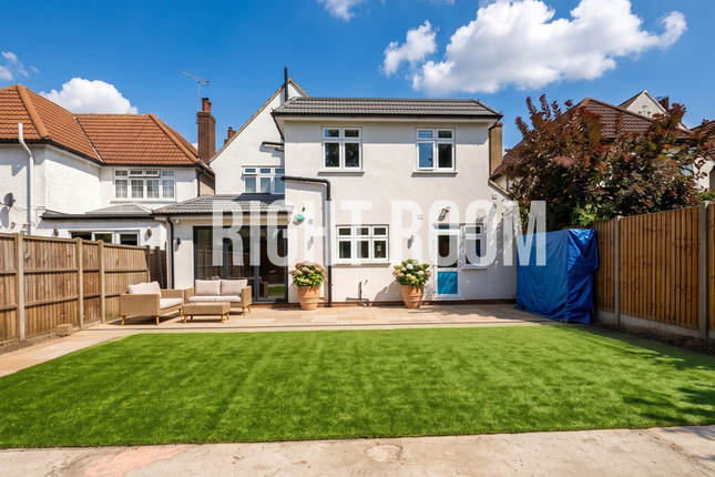 9, Beech Walk, London photo 4