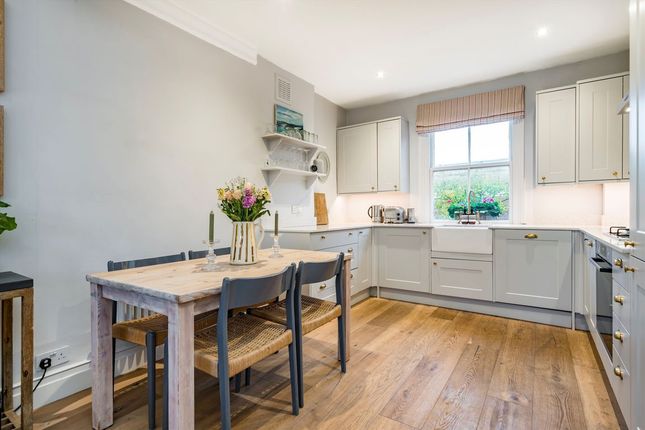 Top Floor Flat, 24, Margravine Gardens, London photo 3