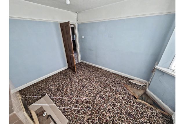 27, Bingham Road, Nottingham photo 4
