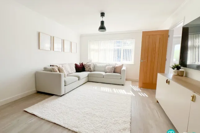 Broomfield Court, Sheffield photo 4