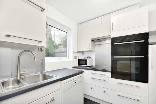 51, Kinburn Street, London photo 3