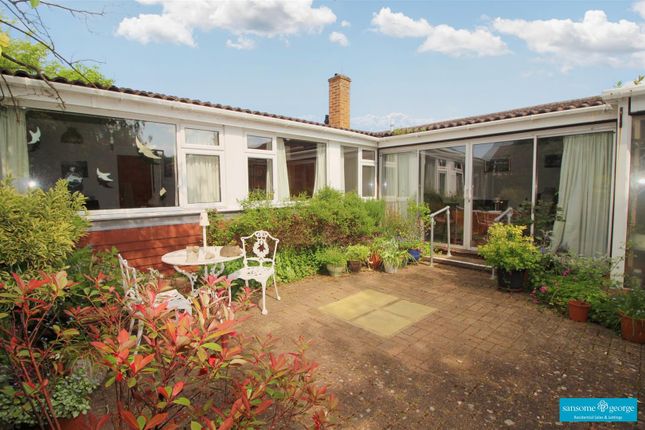 Thumbnail Detached bungalow for sale in Kirton Close, Reading