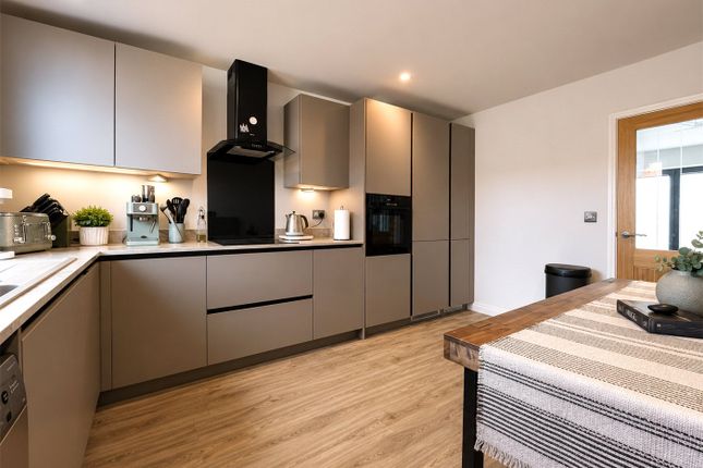7, Simmonds Way, Lincoln photo 2