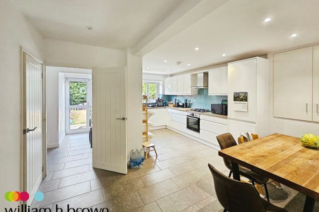 3-bed house on 74, St. Fabians Drive, CHELMSFORD, £1,900/mo