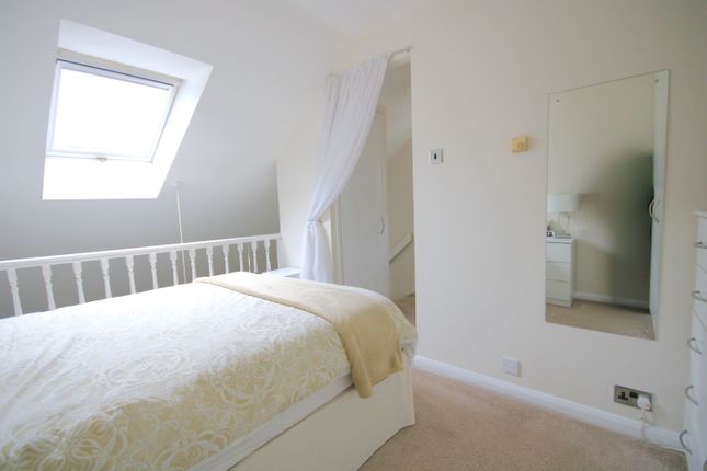 Property to rent in Cobb Close, Datchet, Slough