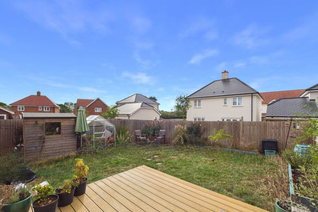 Burch Mews, Aylesbury photo 2