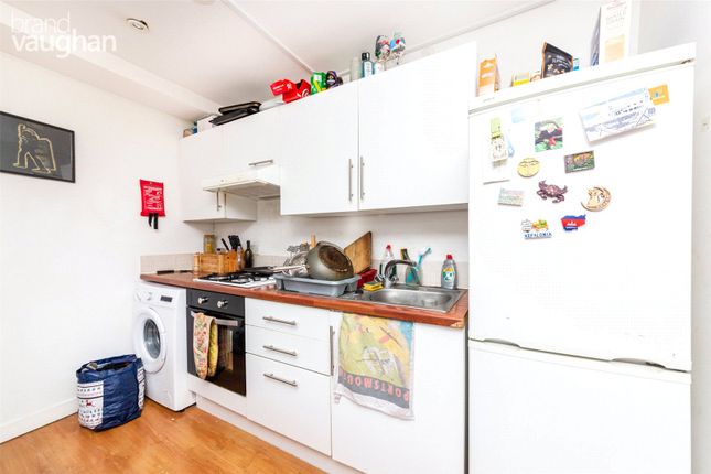Flat to rent in Rugby Place, Brighton