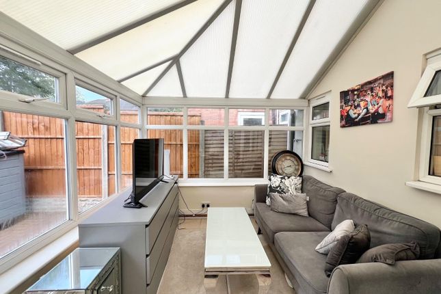7, Quorn Grove, Birmingham photo 4
