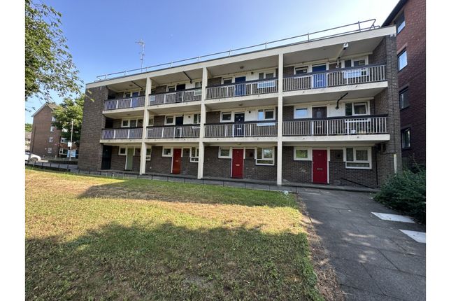 Studio for sale in Aldrington Road, Tooting