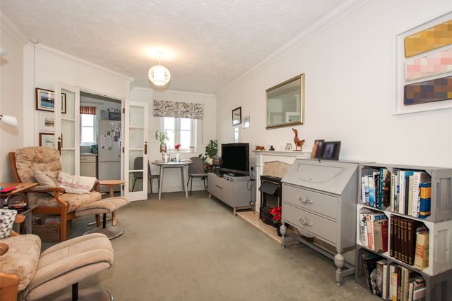 37 Bucklers Court,, Anchorage Way, Hampshire photo 3
