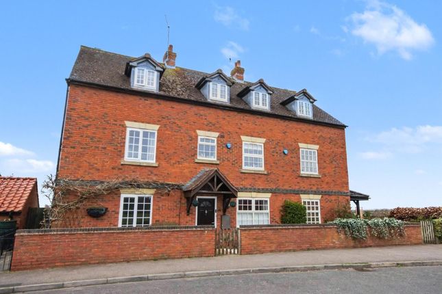 4-bed house on 31, School Road, KETTERING, £320,000