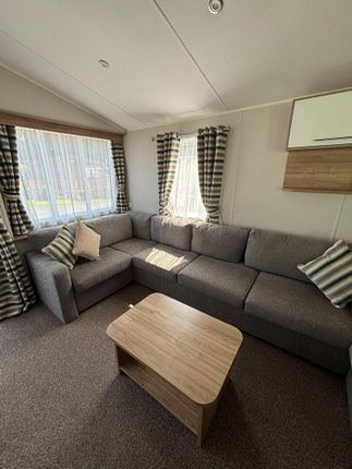 Willerby Granada, Crook O Lune Caravan Park, Caton Road, Lancaster photo 4