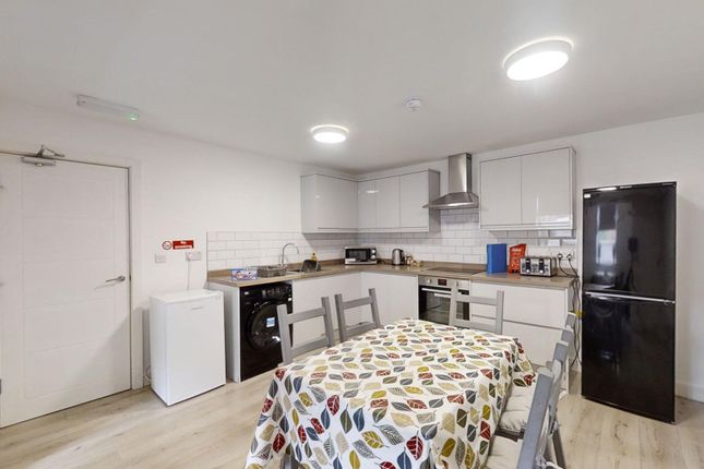 31 Midland Street, Sheffield photo 3