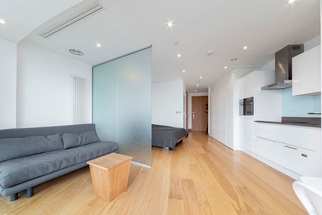 Studio flat on Apartment 3906, Arena Tower, London, £2,000/mo