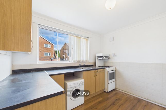 Smithy Crescent, Nottingham photo 2