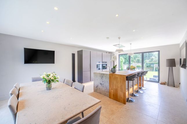 6 Lands Lane, Knaresborough photo 2