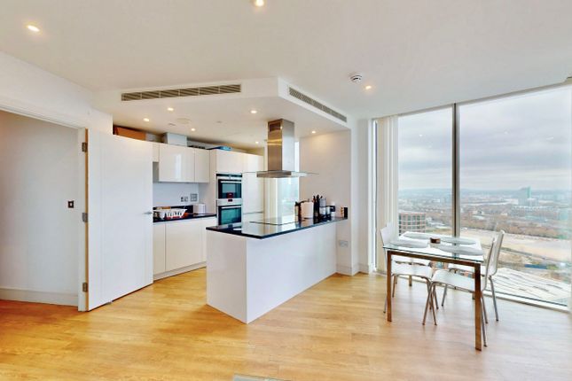 137 Ontario Point, 28, Surrey Quays Road, Greater London photo 4