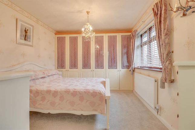Detached house for sale in Friern Place, Wickford