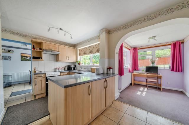 40, Meadow Rise, Tenbury Wells photo 4