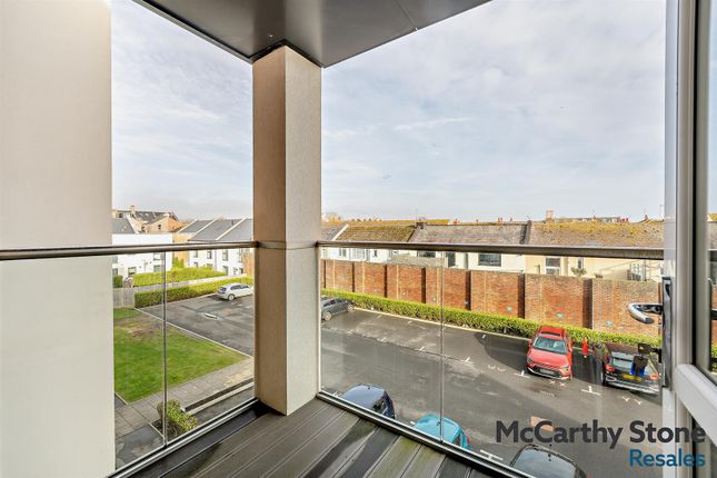 31 Neptune House, Heene Road, Worthing photo 3