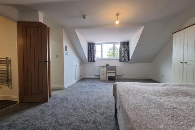 Room 6, 223, Chesterton Road, Cambridge photo 3