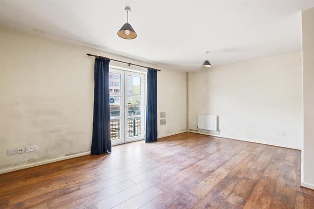 Apartment 18, 7, Monroe House, Lorne Close, London photo 2