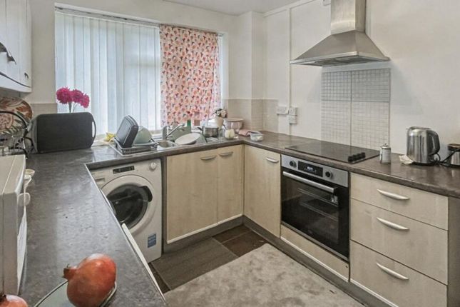 Flat 10, Byron House Chapel Close, Dartford photo 4