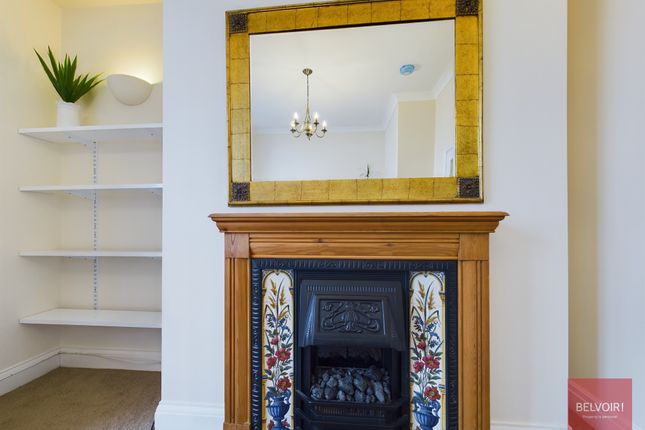 Flat 1, 26, Penmaen Terrace, Swansea photo 3