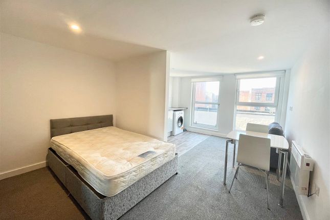 Bedroom.Jpg