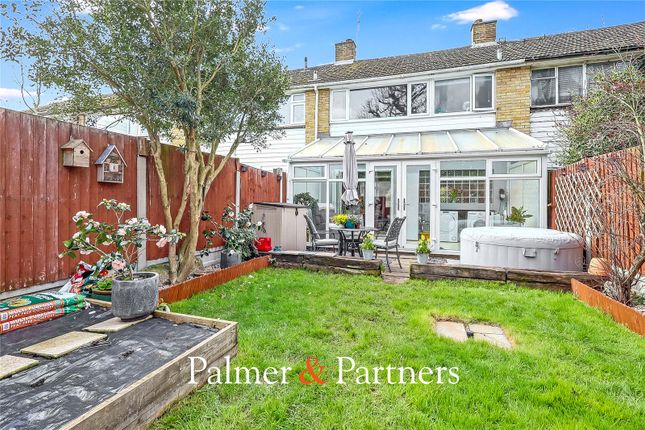 29, Oxford Court, Essex photo 4