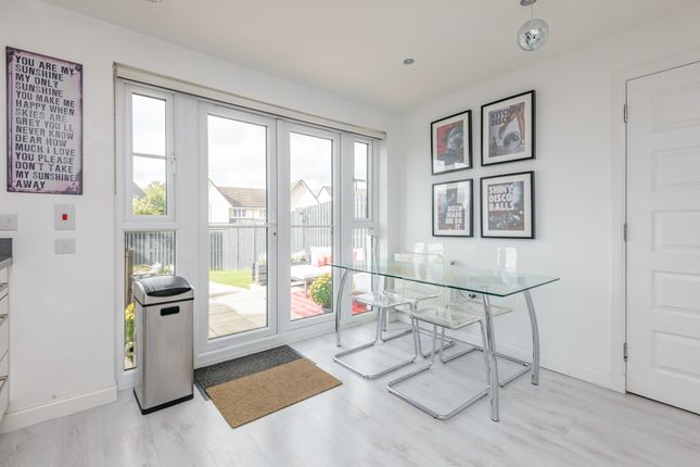 41, Easter Langside Drive, Dalkeith photo 4